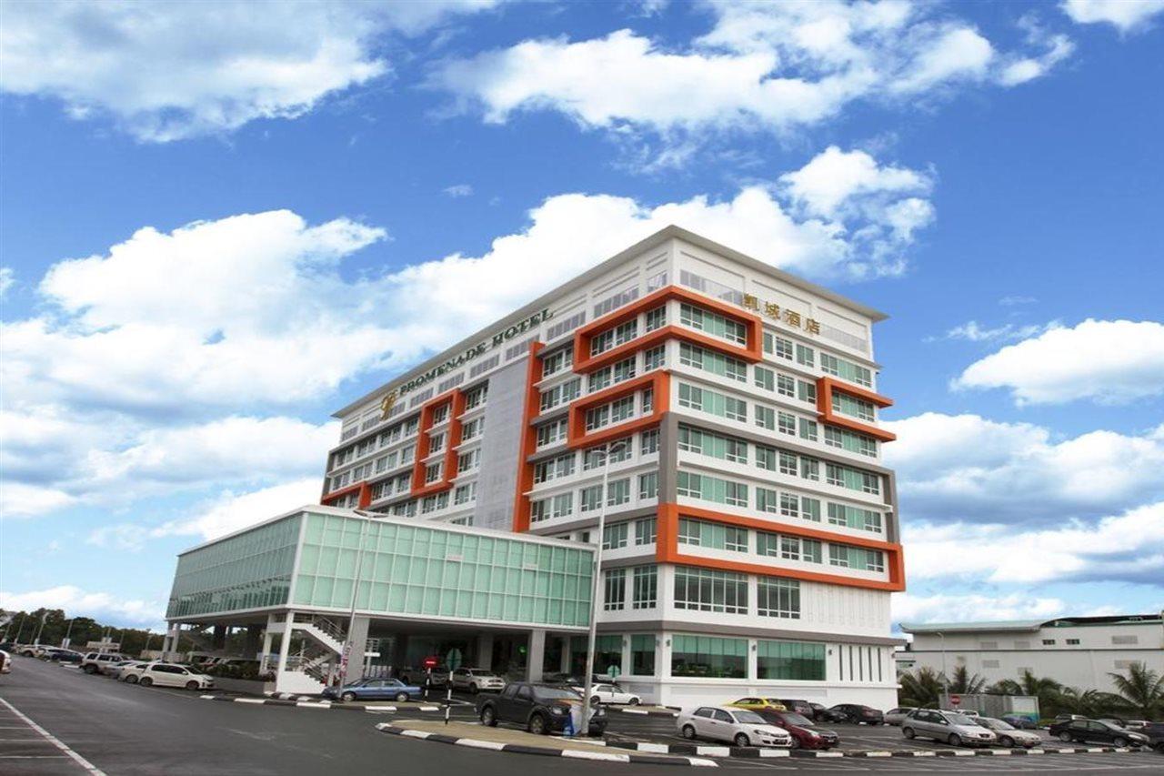 โพรเมเน้ด โฮเต็ล บินตูลู Hotel ภายนอก รูปภาพ